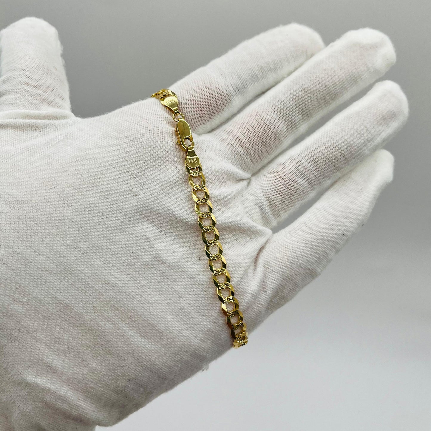 14K Yellow Gold Solid Cuban Bracelet Diamond Cut  (8" inches 5.5MM)